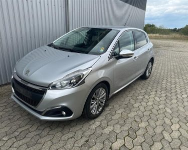 Peugeot 208 1,6 BlueHDi Desire 100HK 5d