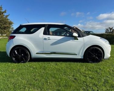 DS DS3 1,6 Blue HDi Style+ start/stop 100HK 3d