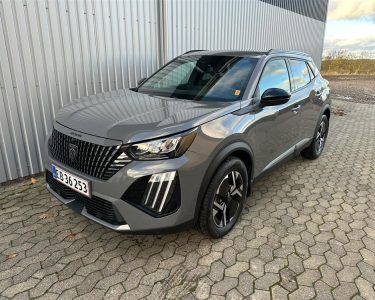 Peugeot 2008 1,2 PureTech Allure EAT8 130HK 5d 8g Aut.