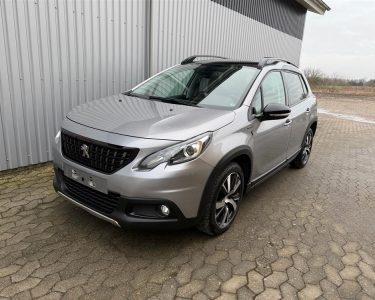 Peugeot 2008 1,6 BlueHDi GT Line Sky 120HK 6g