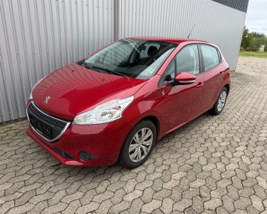 Peugeot 208 1,0 VTi Excite White 68HK 5d