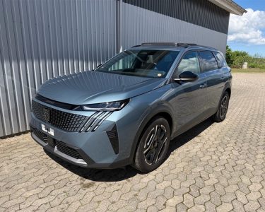Peugeot e-5008 EL Allure 210HK 5d Aut.